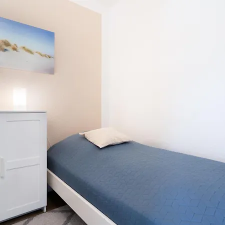 App 148 - Strandlage * Sierksdorf